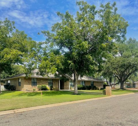 Photo of 1801 Hickory Street, Llano, TX 78643 (MLS # 174983)