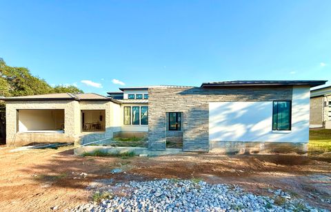 Photo of 2909 Bay West Blvd, Horseshoe Bay, TX 78657 (MLS # 174547)