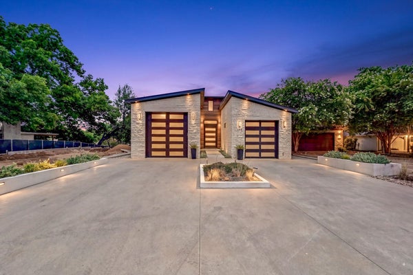 106 RIVERSIDE DR, KINGSLAND, TX 78639 - Image 525ed96ef99e1e4eb2fbe937dbc1c6d0/4173103277