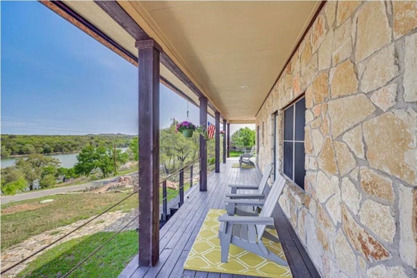 124 DEL MAR DR, BUCHANAN DAM, TX 78609 - Image 5431deed6ef446eaf6e9dfd98edc7c7a/2657520868