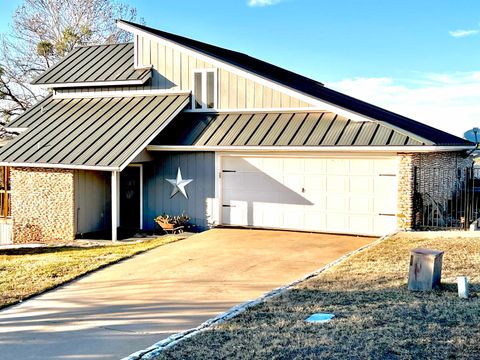 Photo of 110 Prairie, Horseshoe Bay, TX 78657 (MLS # 176290)