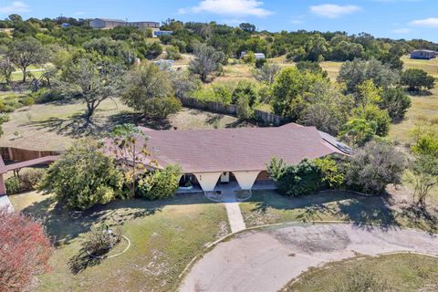 Photo of 313 Geneva Ln, Burnet, TX 78611 (MLS # 175658)