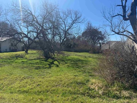 Photo of 10090 Rawhide, Horseshoe Bay, TX 78657 (MLS # 176545)