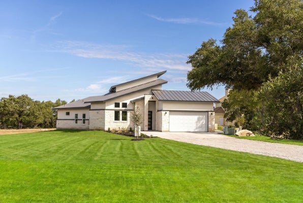 118 CAP ROCK, HORSESHOE BAY, TX 78657 - Image 62e02b8eef7e8802bff3508a1b2afed9/1335628609
