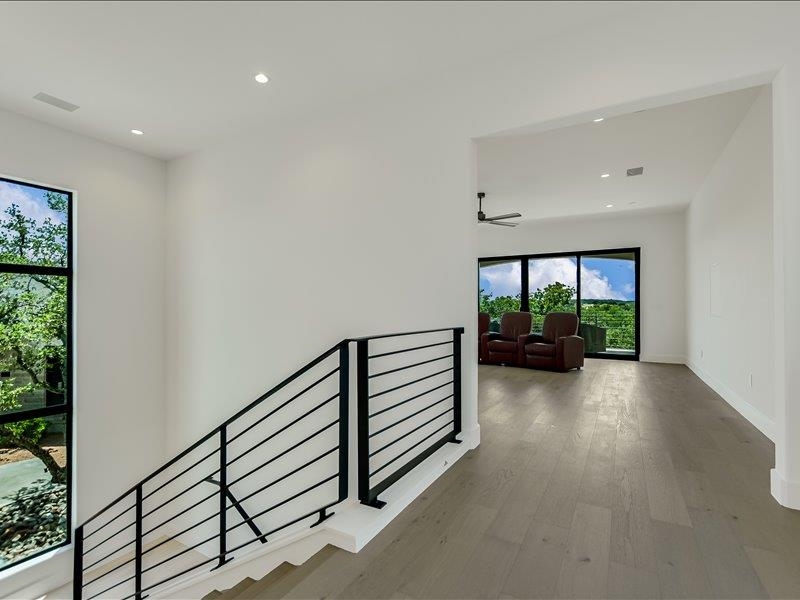 Horseshoe Bay, Texas, 78657, United States, 4 Bedrooms Bedrooms, ,5 BathroomsBathrooms,Residential,Active,2045511