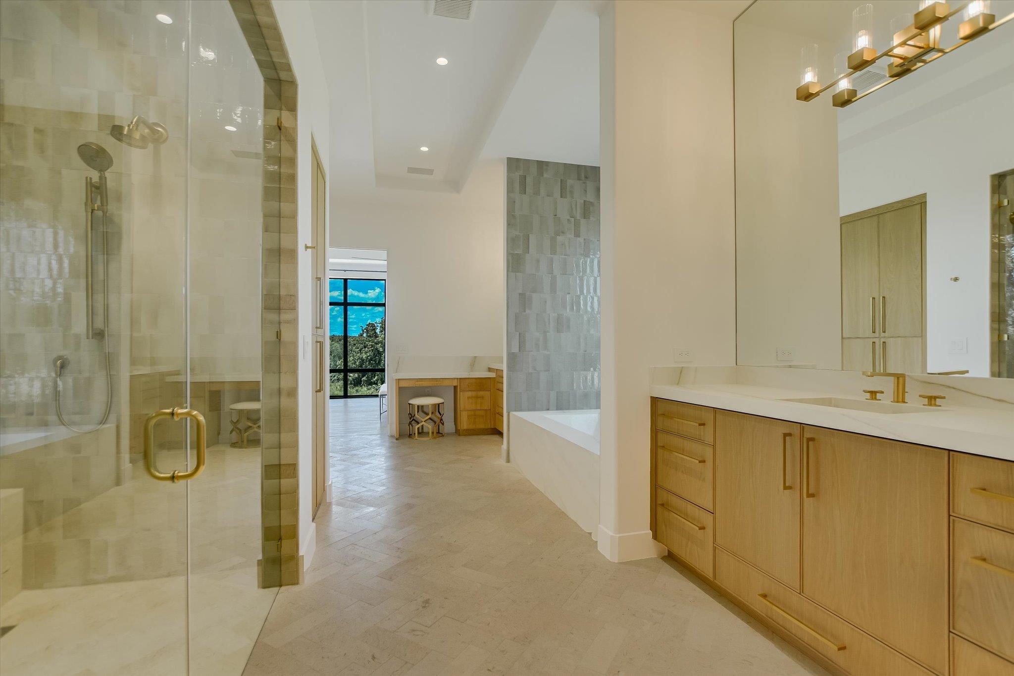 Horseshoe Bay, Texas, 78657, United States, 4 Bedrooms Bedrooms, ,5 BathroomsBathrooms,Residential,Active,2045511