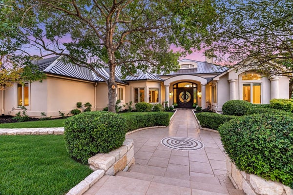 705 SKY HAWK, HORSESHOE BAY, TX 78657 - Image 6bd36b4b2e4ba44c28ca28f679c0798f/1208950060