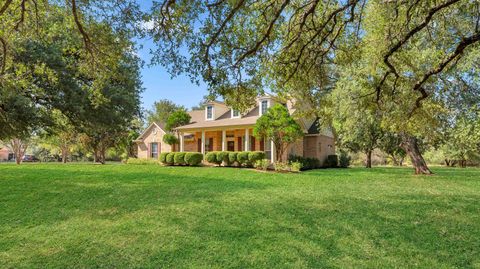 Photo of 108 Kingsland Ranch Rd, Kingsland, TX 78639 (MLS # 174871)