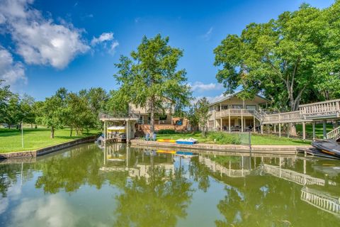 425 Sandy Drive, Sunrise Beach, TX 78643 - #: 172073