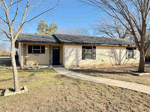 300 Evergreen Circle, Burnet, TX 78611 - #: 172354