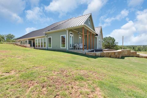 Photo of 908 Sandy Drive, Sunrise Beach, TX 78643 (MLS # 174247)