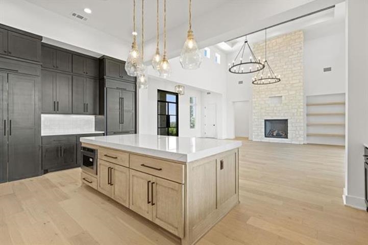 Horseshoe Bay, Texas, 78657, United States, 4 Bedrooms Bedrooms, ,4 BathroomsBathrooms,Residential,Active,2041627