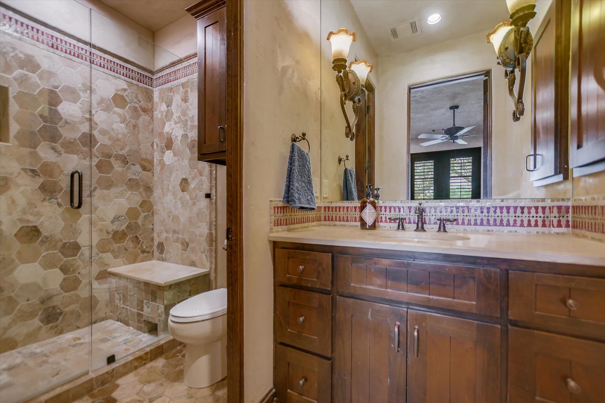 Horseshoe Bay, Texas, 78657, United States, 4 Bedrooms Bedrooms, ,4 BathroomsBathrooms,Residential,Active,2035627