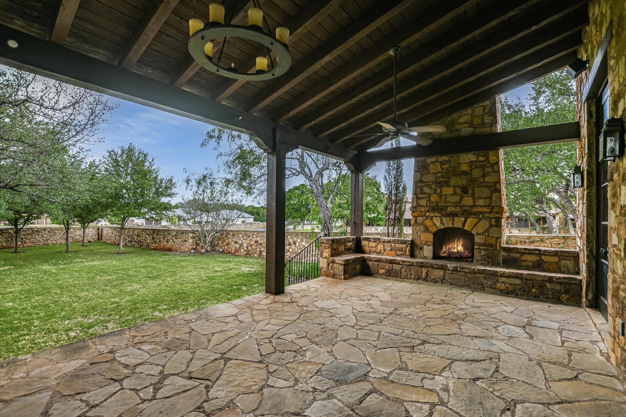 Horseshoe Bay, Texas, 78657, United States, 4 Bedrooms Bedrooms, ,4 BathroomsBathrooms,Residential,Active,2035627