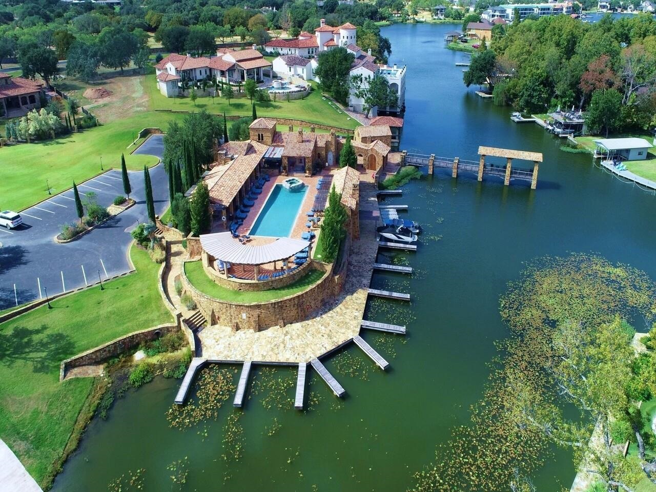 Horseshoe Bay, Texas, 78657, United States, 4 Bedrooms Bedrooms, ,4 BathroomsBathrooms,Residential,Active,2035627
