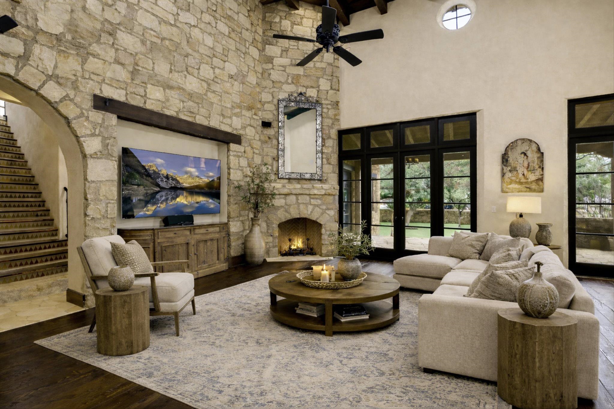 Horseshoe Bay, Texas, 78657, United States, 4 Bedrooms Bedrooms, ,4 BathroomsBathrooms,Residential,Active,2035627