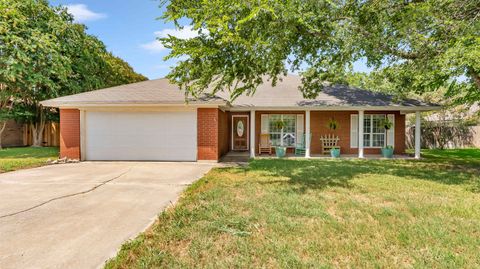 Photo of 1004 E Johnson Street, Burnet, TX 78611 (MLS # 174843)