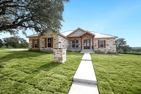 Photo of 3804 Dew Drop, Horseshoe Bay, TX 78657 (MLS # 175771)