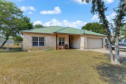 Photo of 145 Chaumont St, Kingsland, TX 78639 (MLS # 174684)