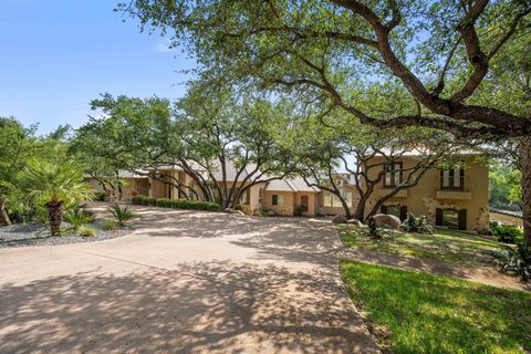 Photo of 101 Cross Bow, Horseshoe Bay, TX 78657 (MLS # 176644)