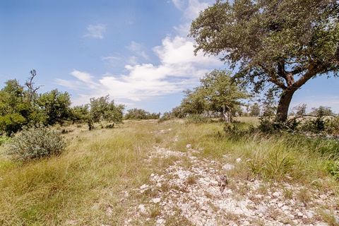 Photo of 5 Longview Drive, Fredericksburg, TX 78624 (MLS # 174513)
