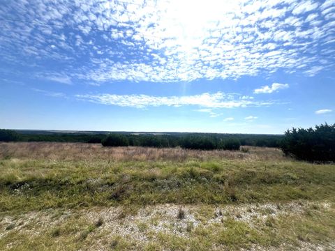 Photo of 17 Rolling Hills Dr, Lampasas, TX 76550 (MLS # 175236)