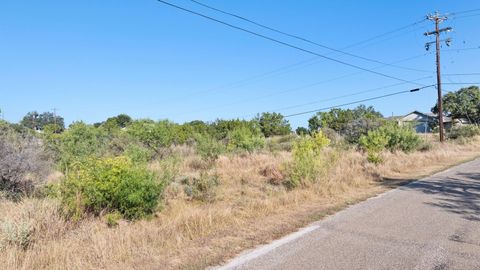 Photo of 260 Sunnypoint Dr, Horseshoe Bay, TX 78657 (MLS # 175084)