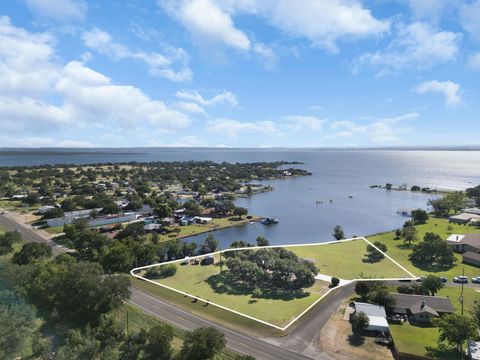 Photo of 208 Iris Ln, Buchanan Dam, TX 78609 (MLS # 174442)