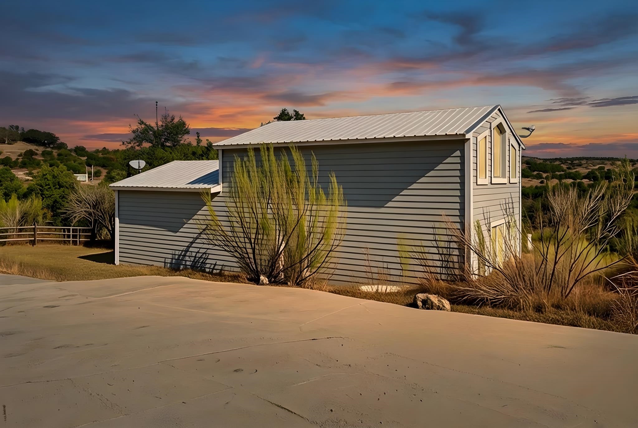 28543 Paradise Manor