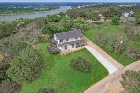 Photo of 510 Circle Drive, Horseshoe Bay, TX 78657 (MLS # 176616)