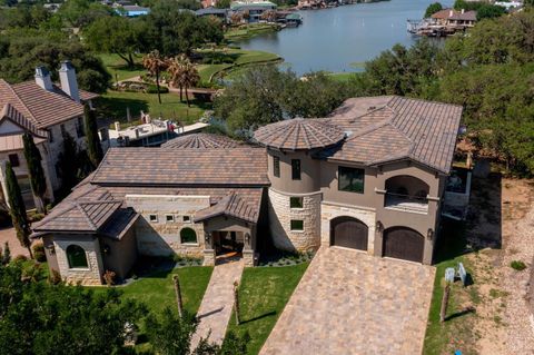 Photo of 901 Sun Ray, Horseshoe Bay, TX 78657 (MLS # 175731)