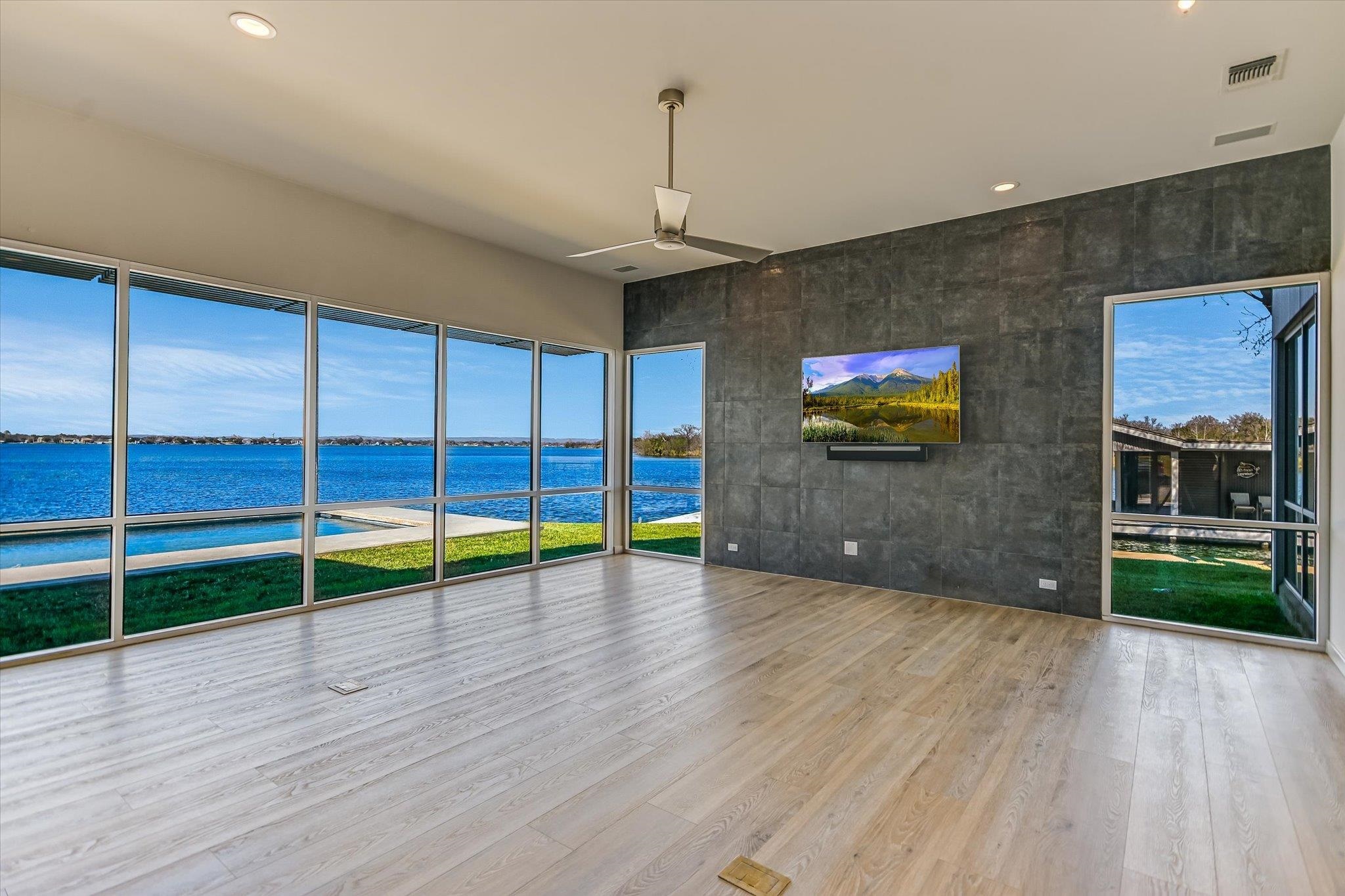 Horseshoe Bay, Texas, 78657, United States, 4 Bedrooms Bedrooms, ,4 BathroomsBathrooms,Residential,Active,2024174