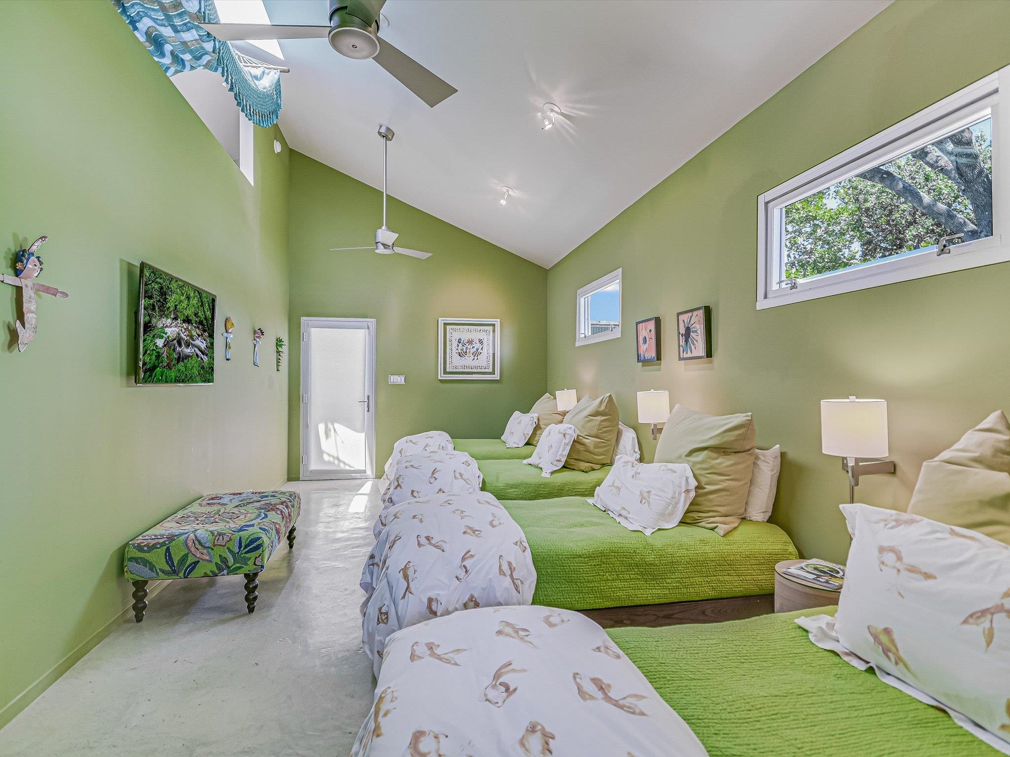 Horseshoe Bay, Texas, 78657, United States, 4 Bedrooms Bedrooms, ,4 BathroomsBathrooms,Residential,Active,2024174