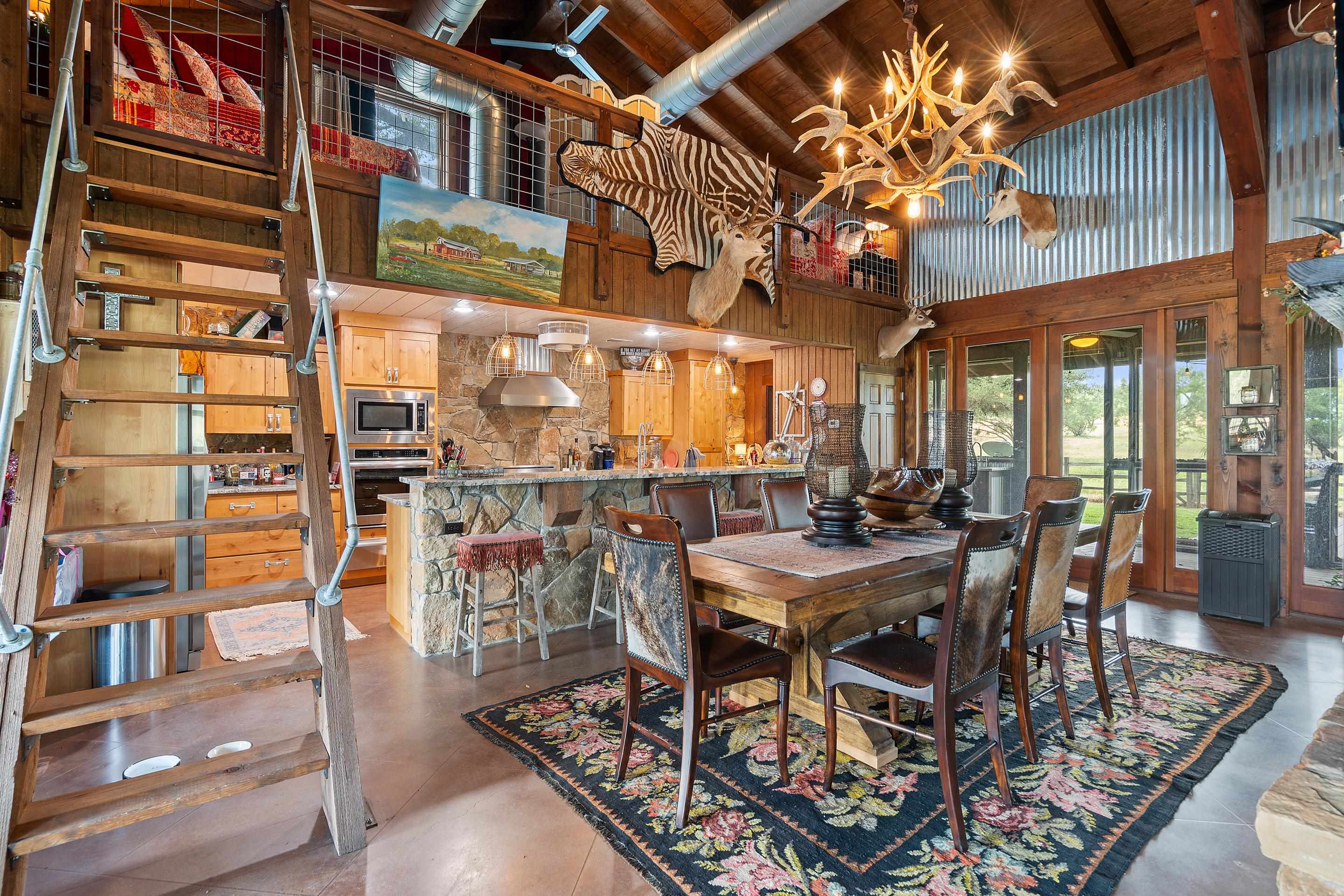 24434 E HWY 71 Highway