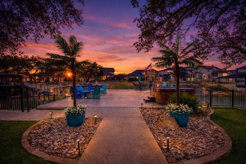 Photo of 178 Sleepy Oaks Drive, Kingsland, TX 78639 (MLS # 176691)