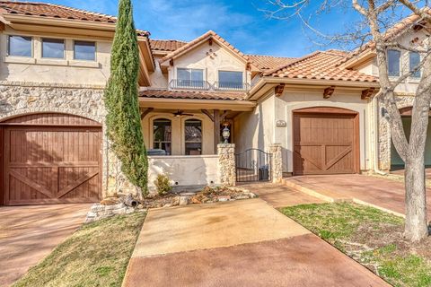 Photo of 104 Enclave Circle, Horseshoe Bay, TX 78657 (MLS # 176575)