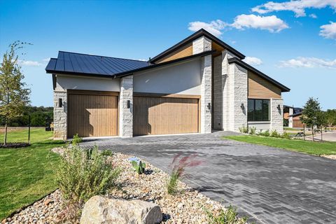 Photo of 549 Mayapple, Horseshoe Bay, TX 78657 (MLS # 175138)