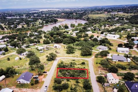 Photo of 15 Lyndon Drive, Horseshoe Bay, TX 78657 (MLS # 174202)