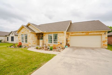Photo of 141 Marion St, Meadowlakes, TX 78654 (MLS # 176522)
