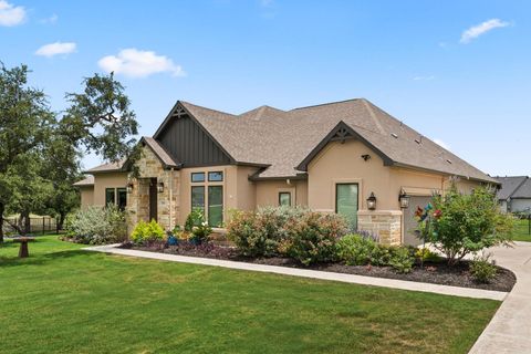 Photo of 705 Spicewood Trails Dr, Spicewood, TX 78669 (MLS # 174674)