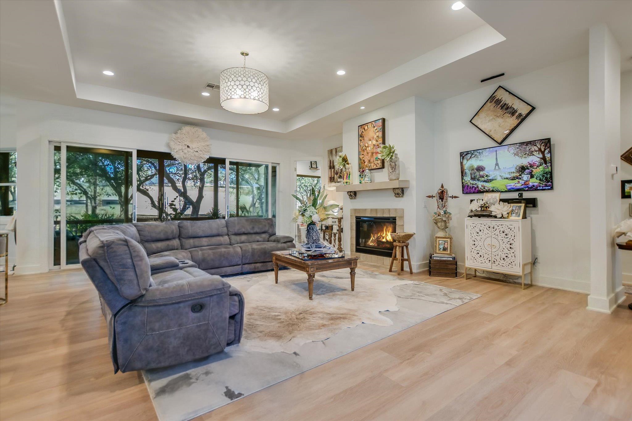 Horseshoe Bay, Texas, 78657, United States, 3 Bedrooms Bedrooms, ,4 BathroomsBathrooms,Residential,Active,2009842