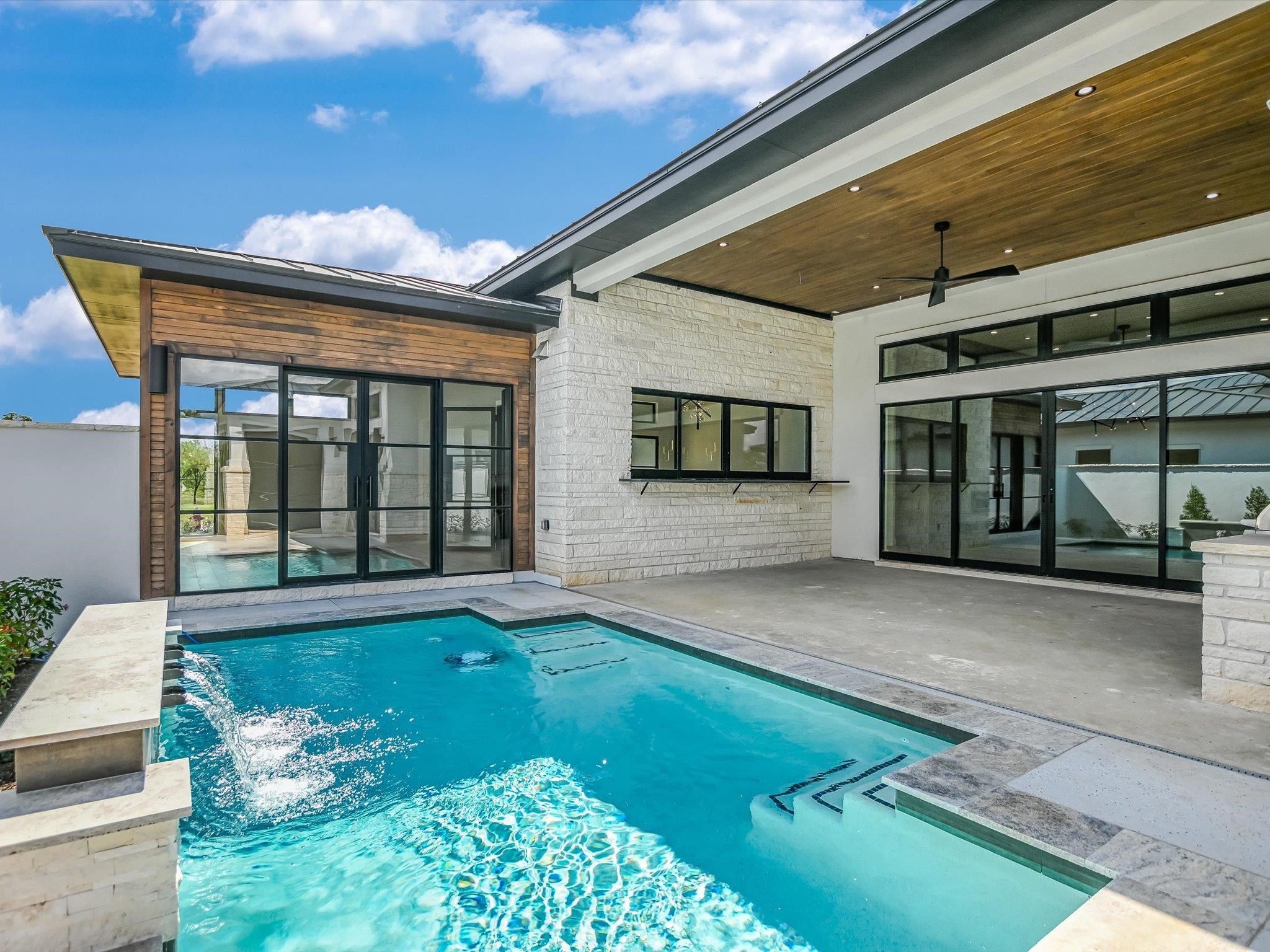 Horseshoe Bay, Texas, 78657, United States, 3 Bedrooms Bedrooms, ,5 BathroomsBathrooms,Residential,Active,2014930