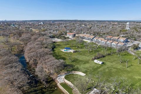 Photo of 730 E Mather Street, New Braunfels, TX 78130 (MLS # 176231)