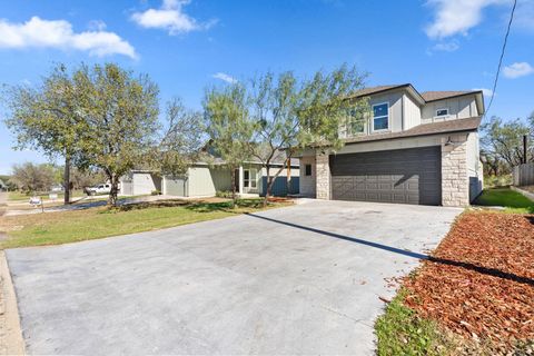 Photo of 853 Cypress Lane, Cottonwood Shores, TX 78657 (MLS # 175839)