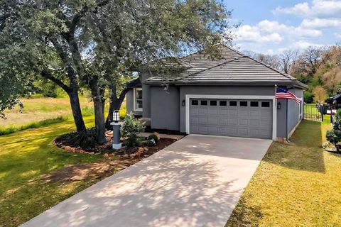 Photo of 317 Short Circuit, Horseshoe Bay, TX 78657 (MLS # 176851)