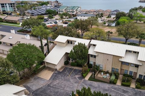 Photo of 704 Horseshoe Bay Boulevard, Horseshoe Bay, TX 78657 (MLS # 175855)