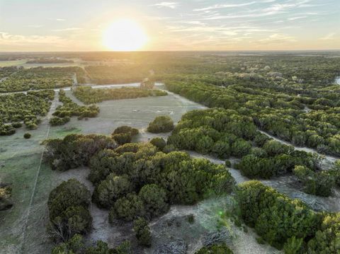 Photo of 36 Donnie Drive, Lampasas, TX 76550 (MLS # 176132)