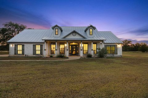 Photo of 501 East Trl, Spicewood, TX 78669 (MLS # 175051)