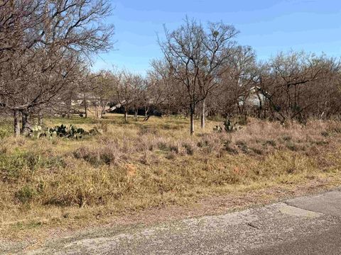 Lot 717-721 E Granite Castle Granite Shoals TX 78654