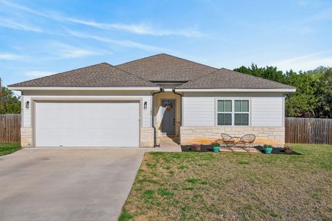 Photo of 102 Ladera Cove, Marble Falls, TX 78654 (MLS # 176991)